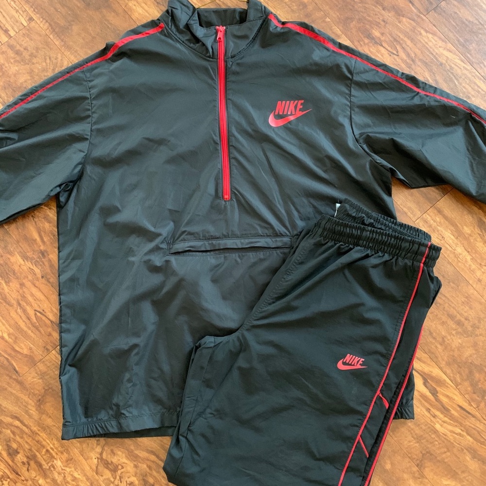 Nike Sweatsuit
